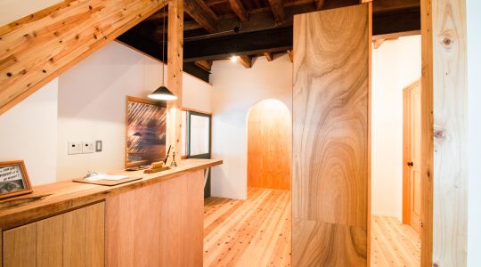 Benefits of Using Natural Wood For Interior And Exterior Trim